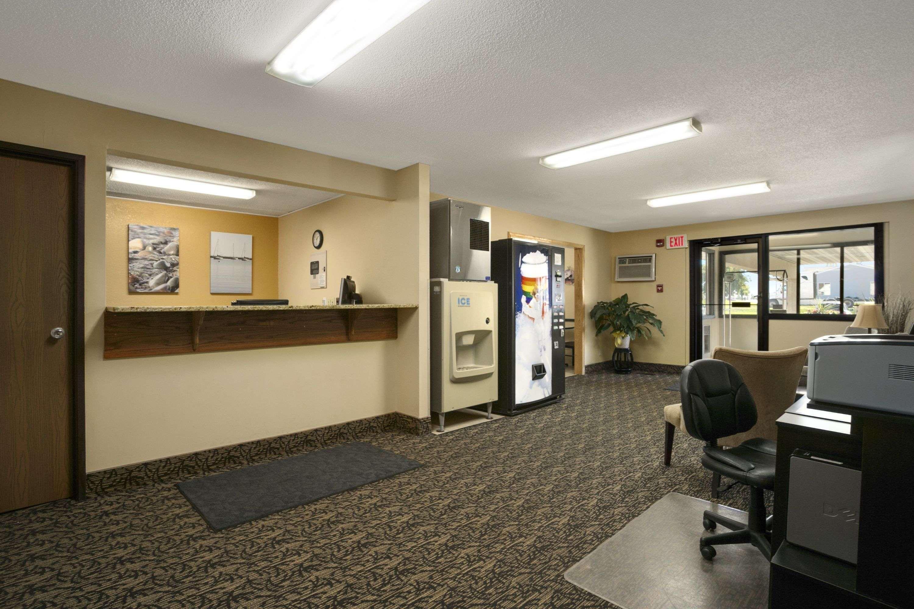 Super 8 By Wyndham Alexandria Mn Motel Kültér fotó